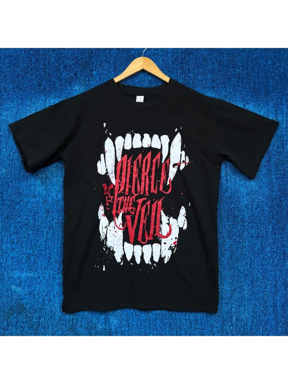 Pierce The Veil Graphic T-Shirt Size Large